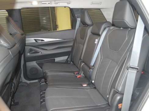 Certified 2026 INFINITI QX60 Luxe w/ Cargo Package image 37