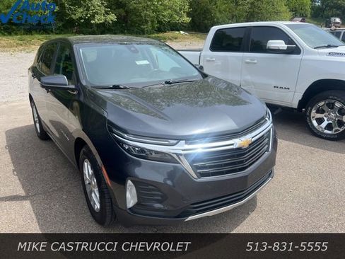 Used 2022 Chevrolet Equinox LT FWD image 2