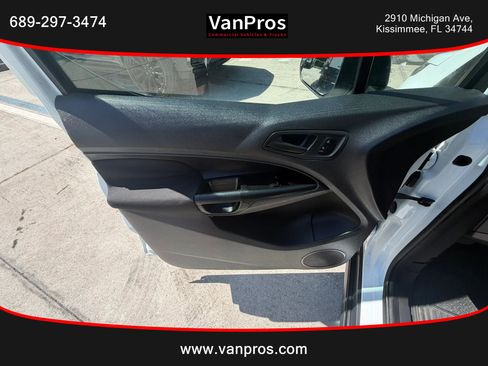 Used 2017 Ford Transit Connect XL FWD image 8