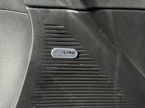 Used 2022 Dodge Challenger R/T Scat Pack w/ Dynamics Package RWD image 20