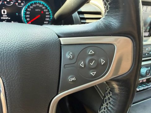 Used 2019 GMC Yukon Denali w/ Denali Ultimate Package AWD/4WD image 20