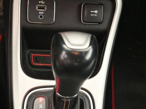 Used 2018 Jeep Compass Latitude w/ Popular Equipment Group FWD image 29