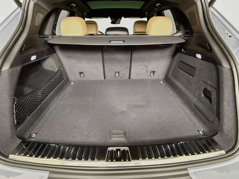 New 2026 Porsche Cayenne AWD/4WD image 28