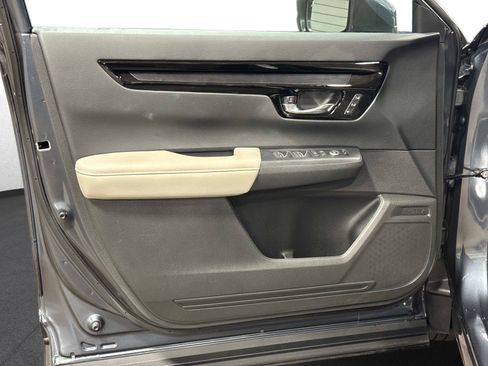 Used 2025 Honda CR-V EX-L image 19