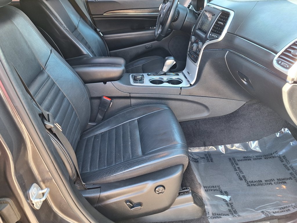 Used 2018 Jeep Grand Cherokee Limited AWD/4WD image 26