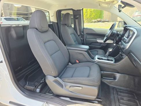 Used 2022 Chevrolet Colorado LT w/ Fleet Safety Package image 19