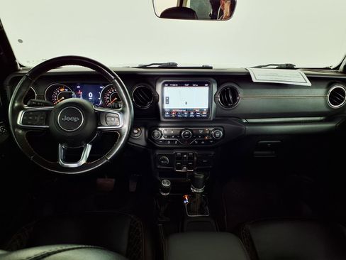 Used 2021 Jeep Wrangler Unlimited Sahara AWD/4WD image 14