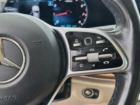 Used 2022 Mercedes-Benz GLS 450 4MATIC image 41