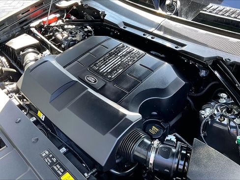 Used 2024 Land Rover Defender 110 Carpathian Edition image 31