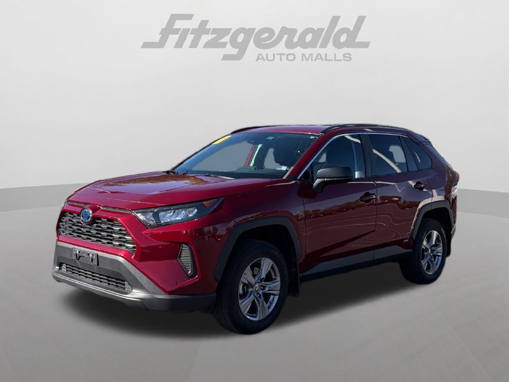 Used 2022 Toyota RAV4 LE AWD/4WD image 3