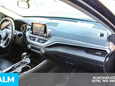 Used 2025 Nissan Altima 2.5 SR FWD image 23