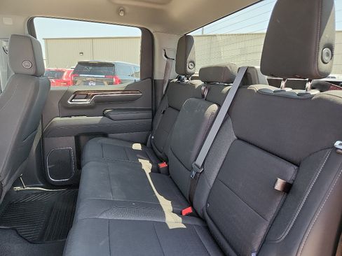 Used 2024 GMC Sierra 1500 Elevation AWD/4WD image 10