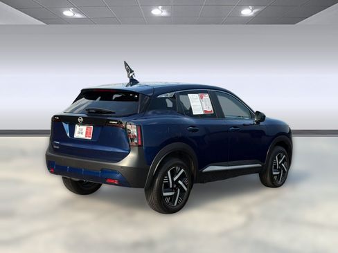 Certified 2025 Nissan Kicks SV FWD image 13