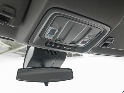 Used 2022 Chevrolet Silverado 1500 LT Trail Boss w/ Protection Package image 23