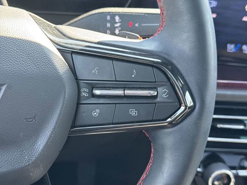 Used 2025 Chevrolet Traverse RS w/ LPO, Floor Liner Package image 20