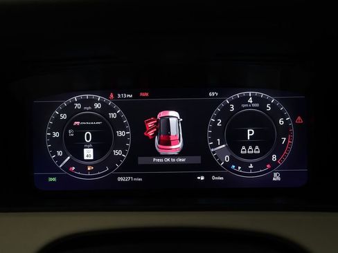 Used 2020 Land Rover Range Rover Velar R-Dynamic S image 25