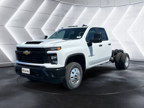 New 2026 Chevrolet Silverado 3500 W/T RWD image 1