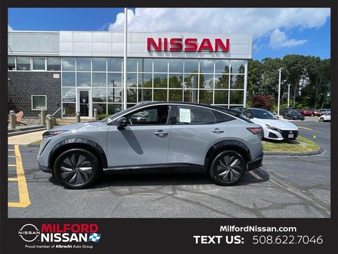 Certified 2024 Nissan Ariya FWD image 2