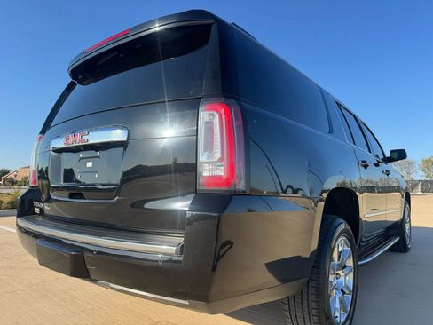 Used 2018 GMC Yukon XL Denali w/ Open Road Package image 13