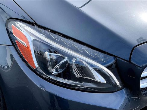 Used 2015 Mercedes-Benz C 300 Sedan image 27