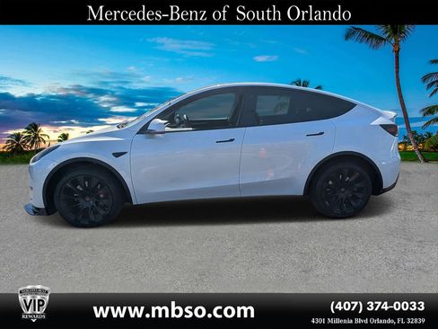 Used 2023 Tesla Model Y Long Range image 28