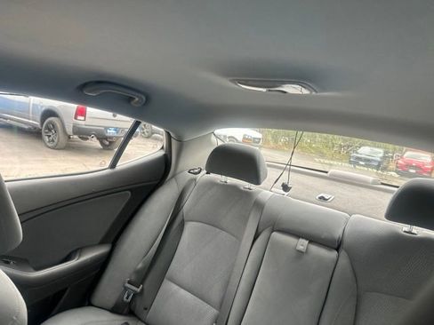 Used 2015 Kia Optima LX FWD image 10