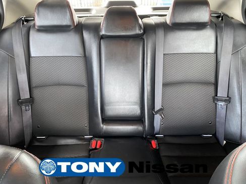 Used 2024 Nissan Altima 2.5 SR FWD image 36