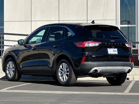 Used 2022 Ford Escape SE w/ Convenience Package image 5