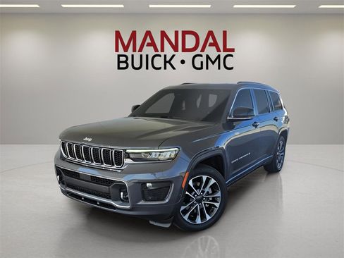 Used 2024 Jeep Grand Cherokee L Overland w/ Luxury Tech Group IV image 1