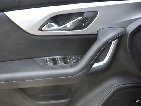 Used 2021 Chevrolet Blazer LT image 7