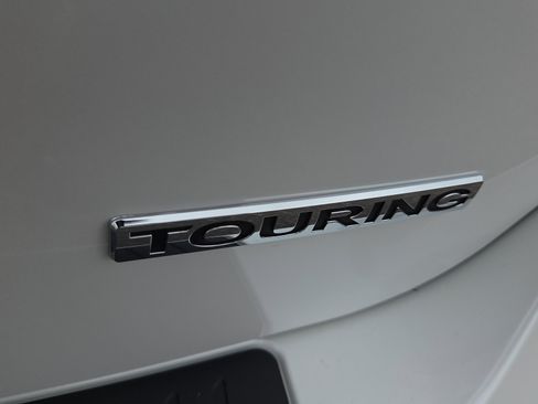 New 2026 Honda Odyssey Touring image 32