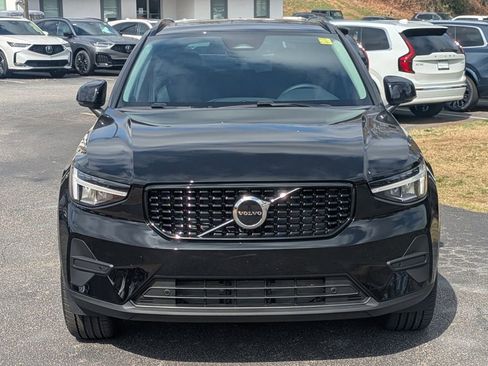 New 2026 Volvo XC40 B5 Core image 9