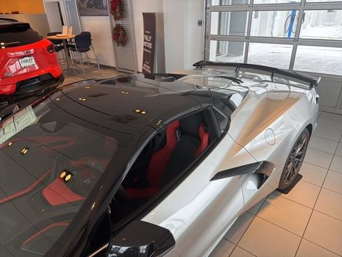 New 2026 Chevrolet Corvette Stingray Premium Conv w/ Z51 Performance Package image 7