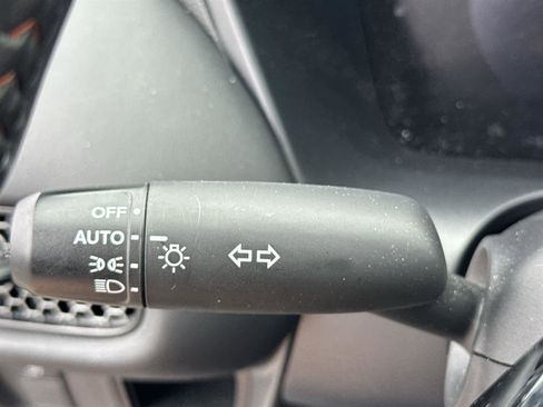 Used 2024 Honda HR-V Sport image 23