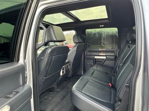 Used 2022 Ford F250 Lariat w/ Lariat Ultimate Package image 11