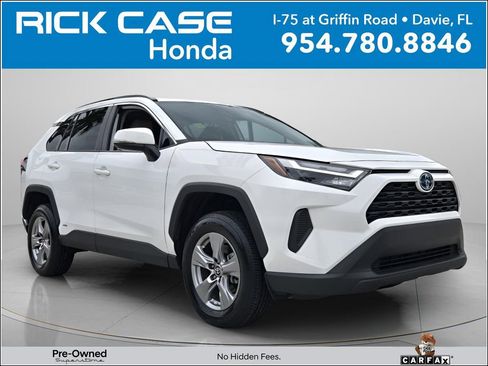 Used 2024 Toyota RAV4 LE AWD/4WD image 1