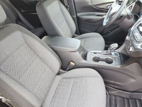 Used 2023 Chevrolet Equinox LT AWD/4WD image 12
