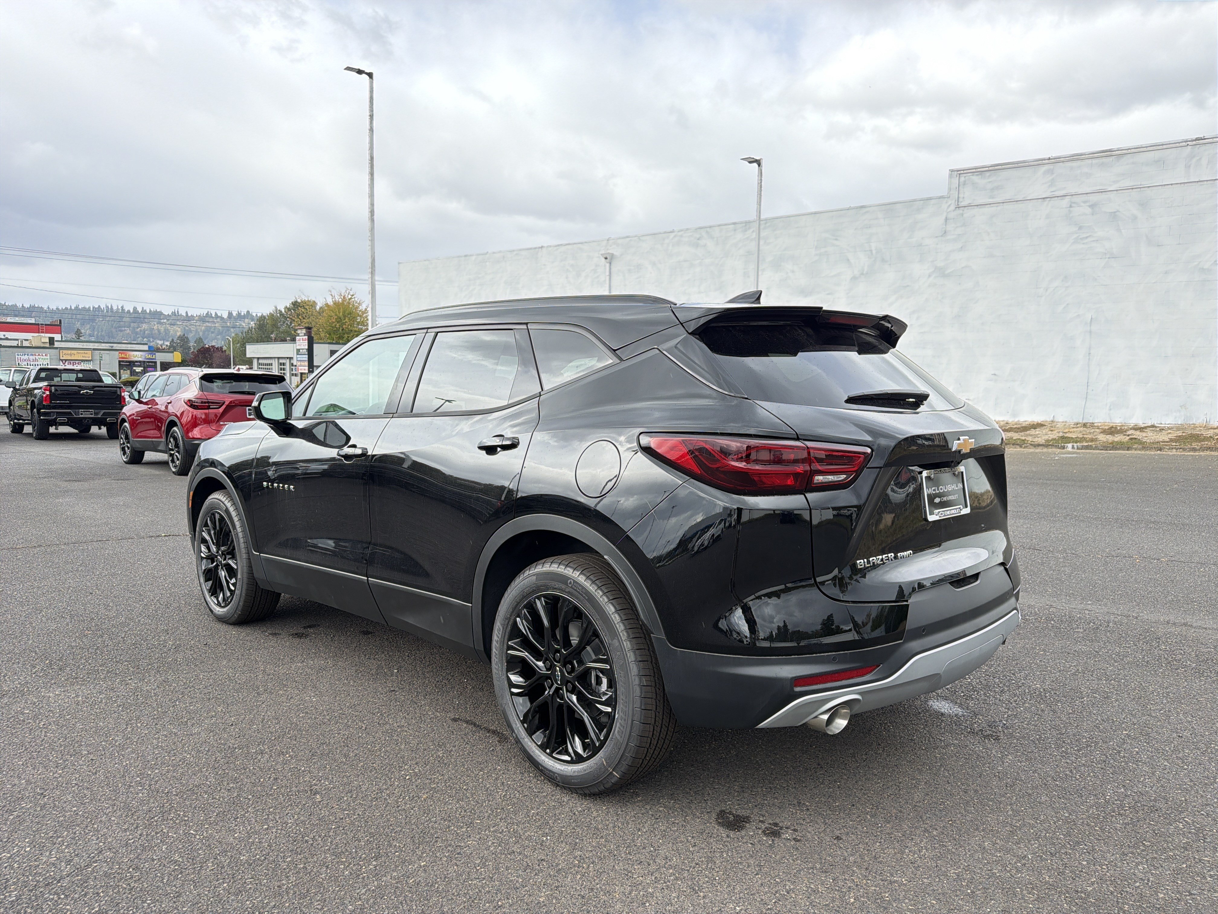 New 2026 Chevrolet Blazer LT w/ Sound & Technology Package AWD/4WD image 3