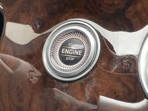 Certified 2022 Mercedes-Benz E 450 4MATIC Sedan image 29