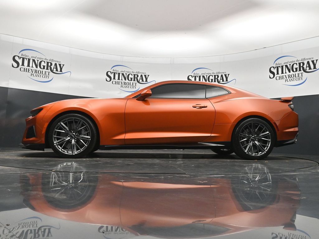 Used 2023 Chevrolet Camaro ZL1 RWD image 29