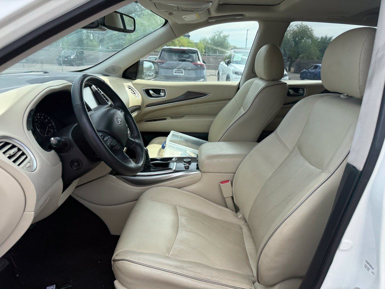 Used 2020 INFINITI QX60 Luxe w/ Essential Package FWD image 14