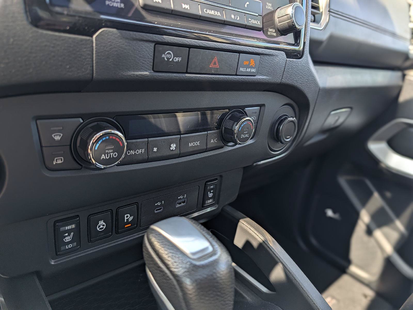 Used 2024 Nissan Frontier SL w/ Technology Package AWD/4WD image 26