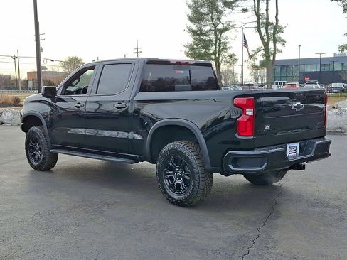 New 2026 Chevrolet Silverado 1500 ZR2 w/ Dark Appearance Package image 11