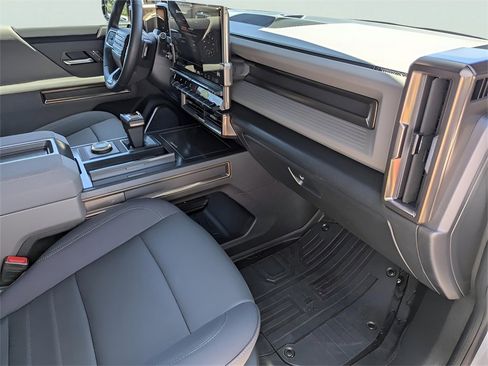 New 2025 GMC Hummer EV 3X w/ Battery Pack, 24 Module Pack image 36
