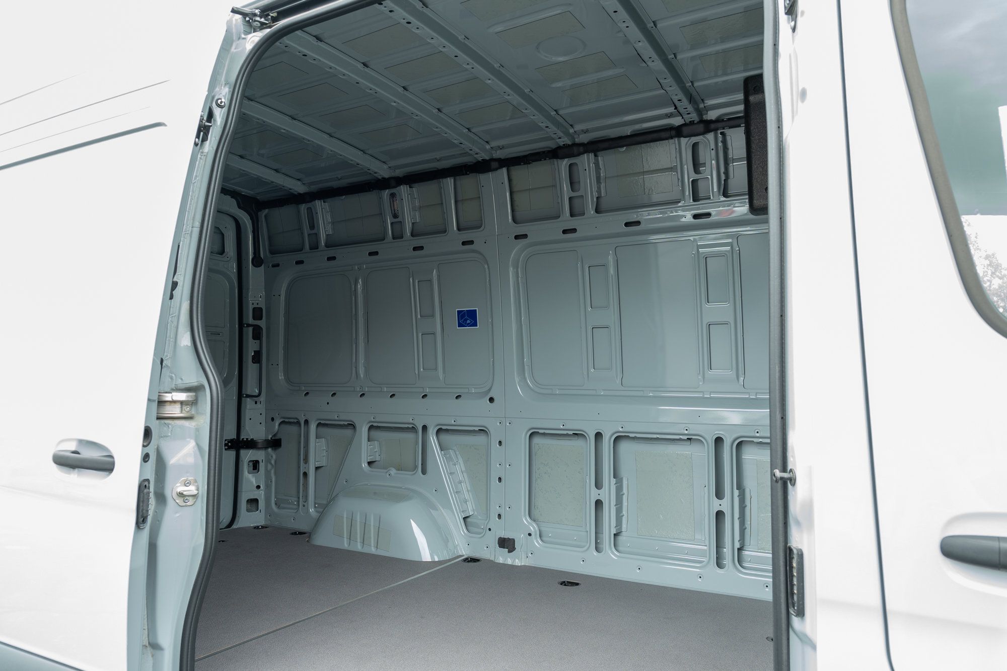 New 2025 Mercedes-Benz Sprinter 2500 image 21