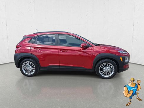 Used 2021 Hyundai Kona SEL image 4