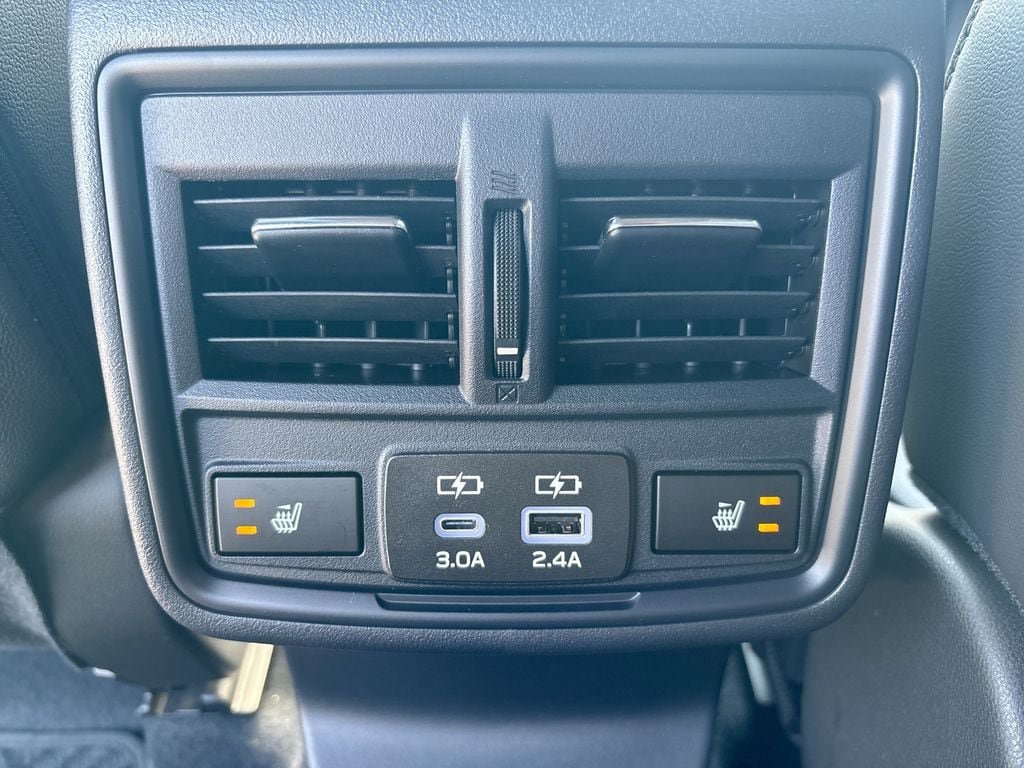 New 2026 Subaru Outback Limited AWD/4WD image 36