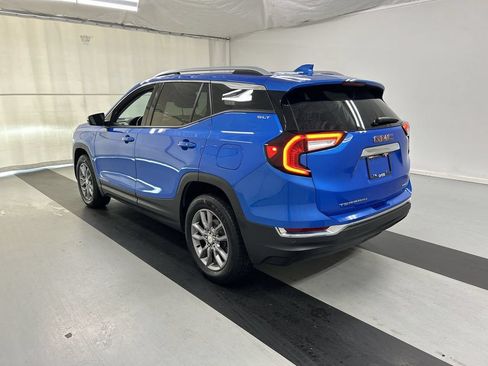 Certified 2024 GMC Terrain SLT AWD/4WD image 7