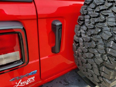 Used 2025 Jeep Wrangler Unlimited Sport S 4xe AWD/4WD image 7