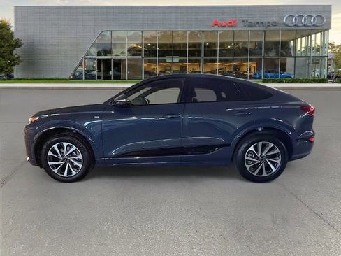 New 2027 Audi Q6 e-tron Premium AWD/4WD image 6